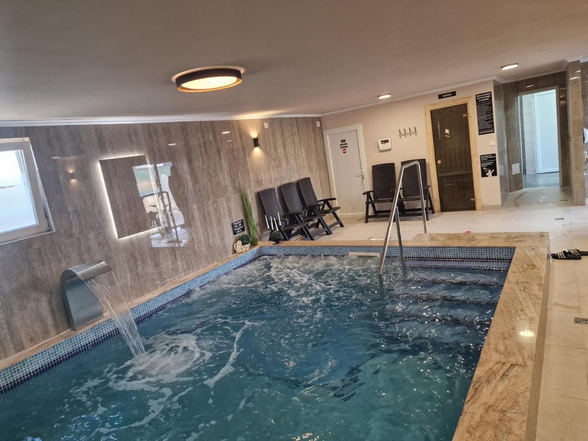Motel Laguna Beius Dış mekan fotoğraf