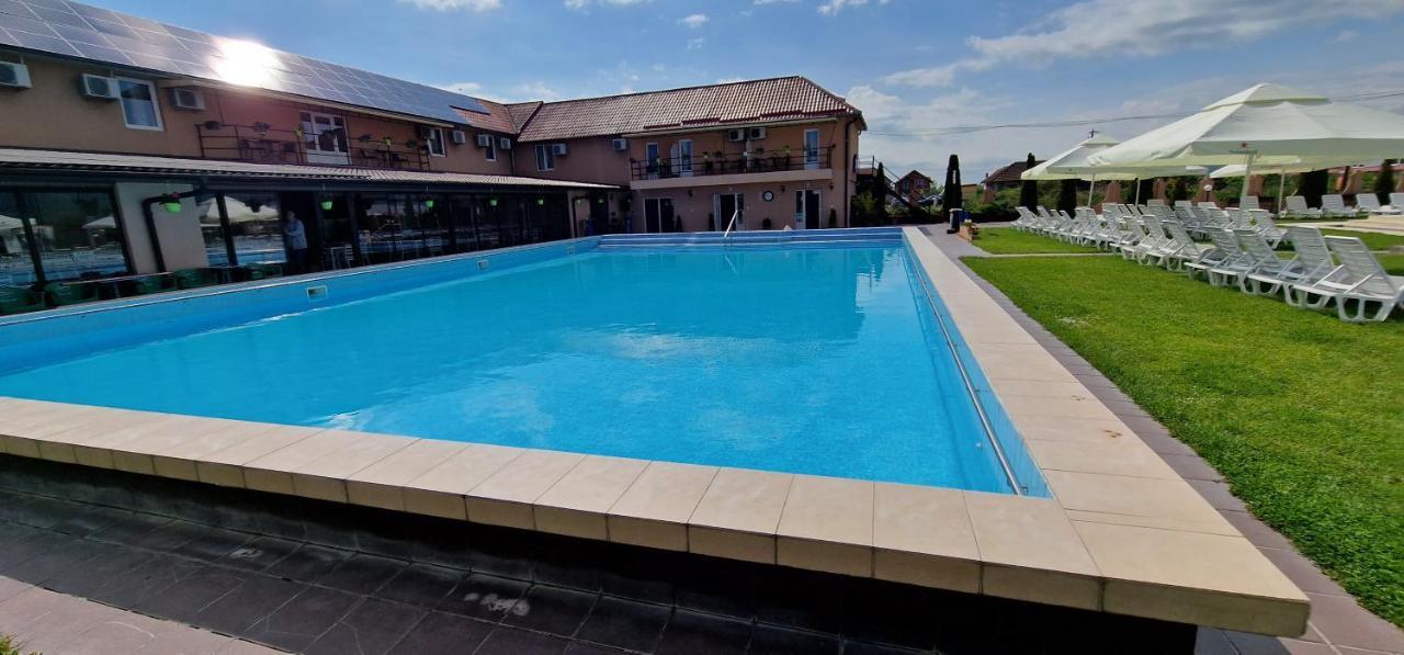 Motel Laguna Beius Dış mekan fotoğraf