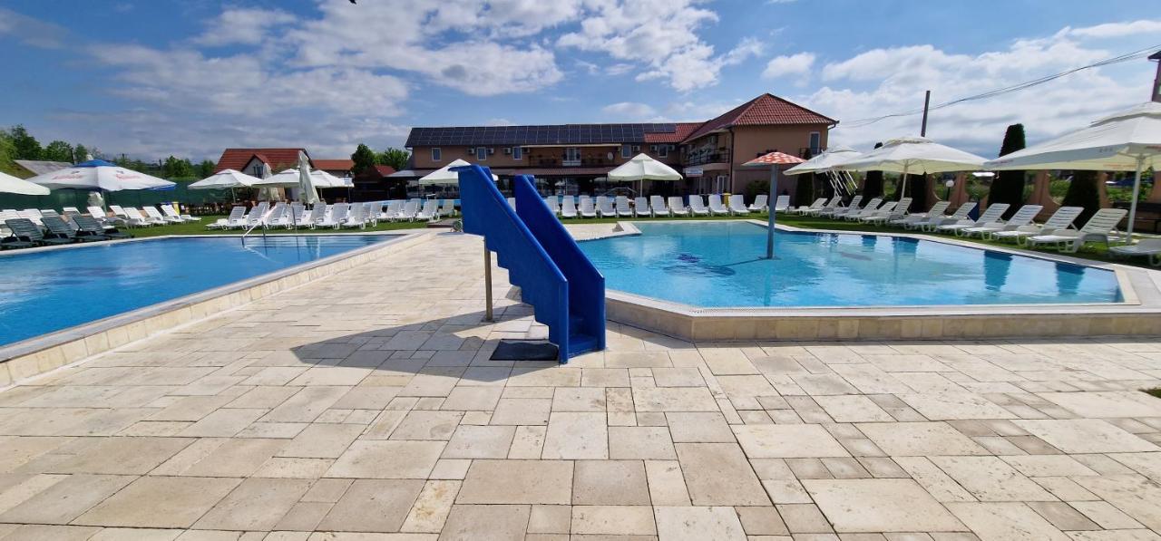 Motel Laguna Beius Dış mekan fotoğraf