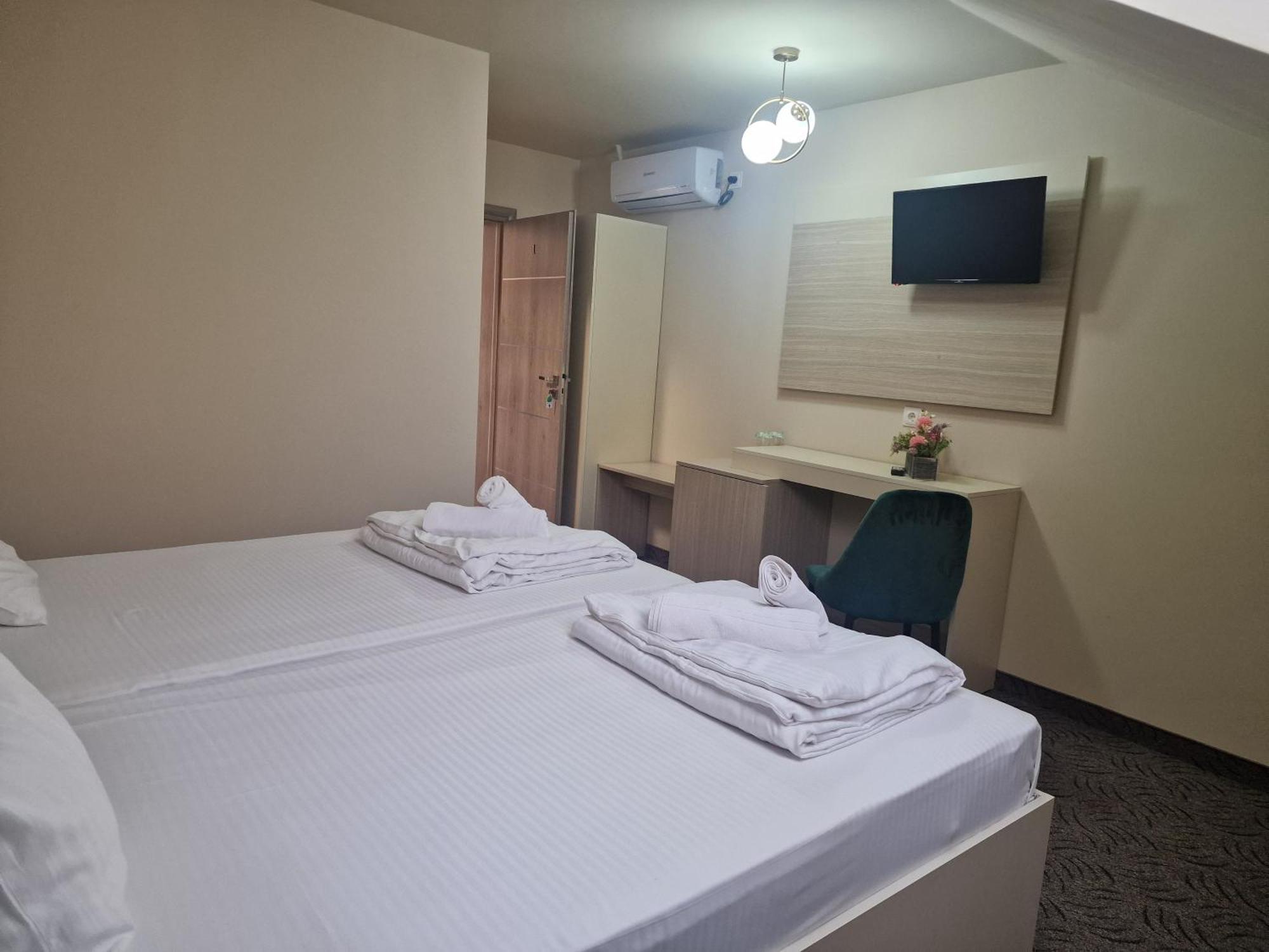 Motel Laguna Beius Dış mekan fotoğraf